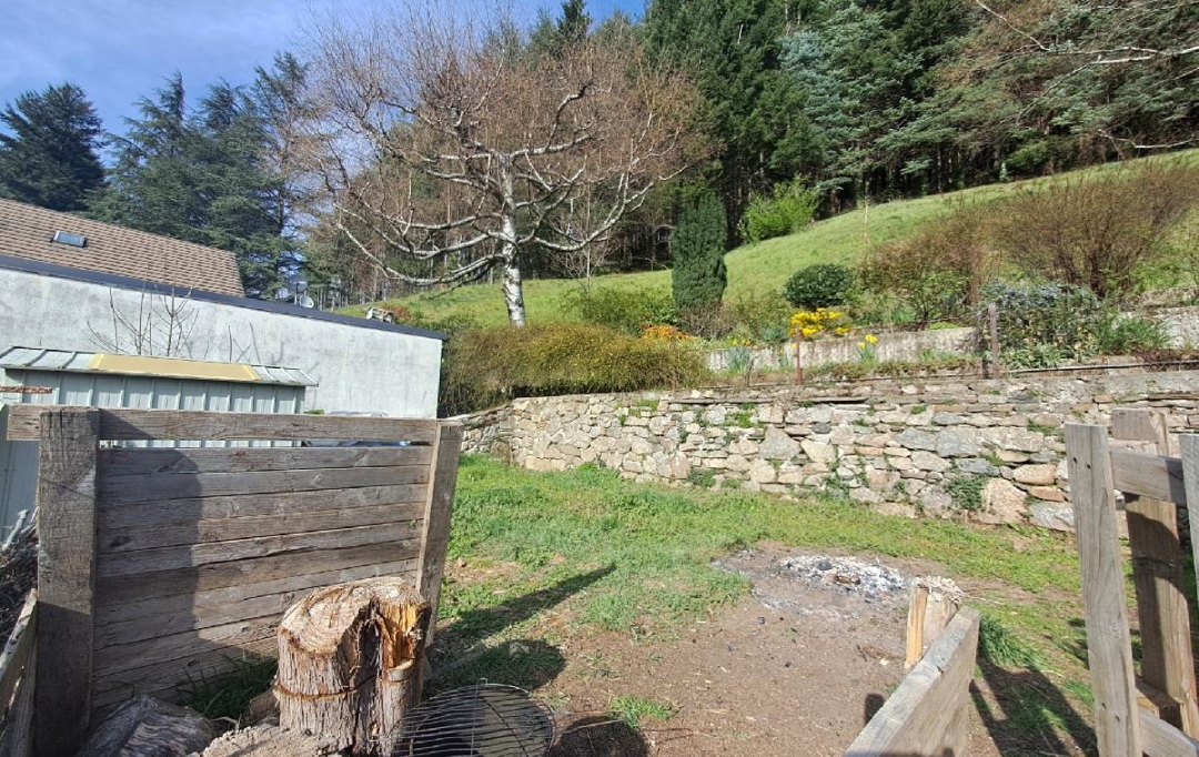 ARDECHE LOZERE IMMOBILIER : Appartement | VILLEFORT (48800) | 72 m2 | 495 € 