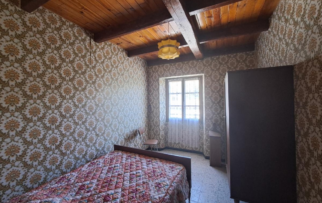 ARDECHE LOZERE IMMOBILIER : House | POURCHARESSES (48800) | 140 m2 | 186 000 € 