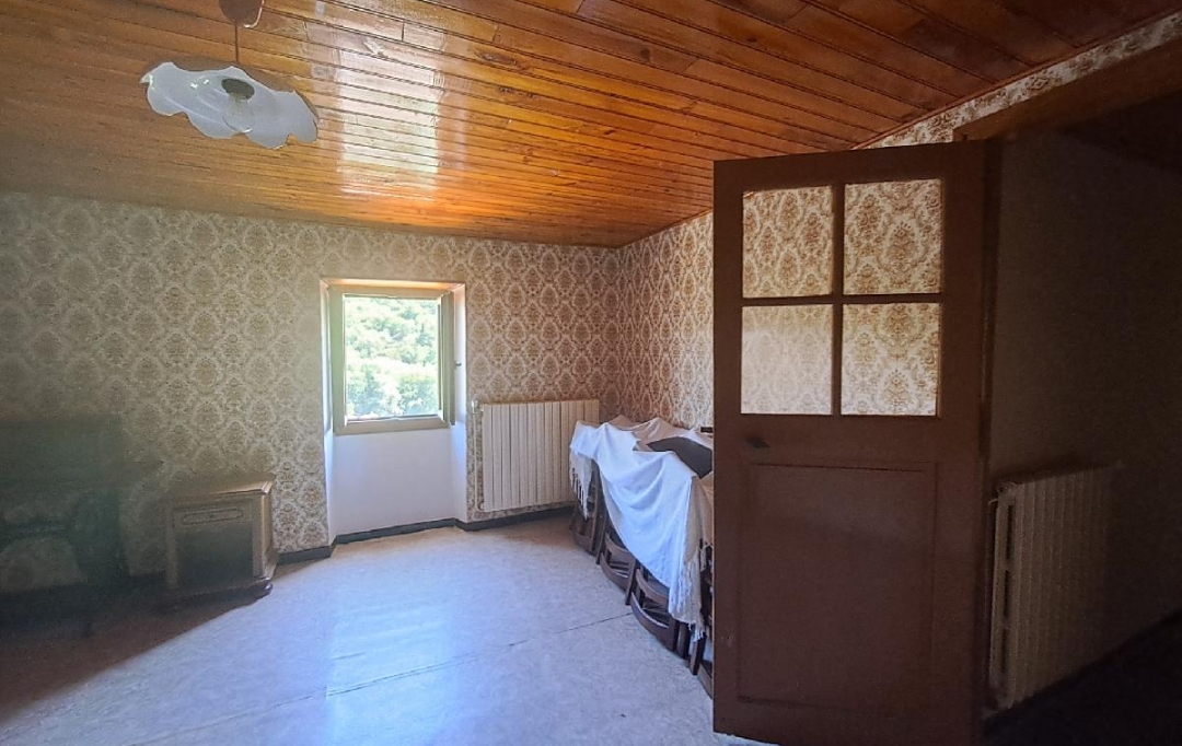 ARDECHE LOZERE IMMOBILIER : House | POURCHARESSES (48800) | 140 m2 | 186 000 € 
