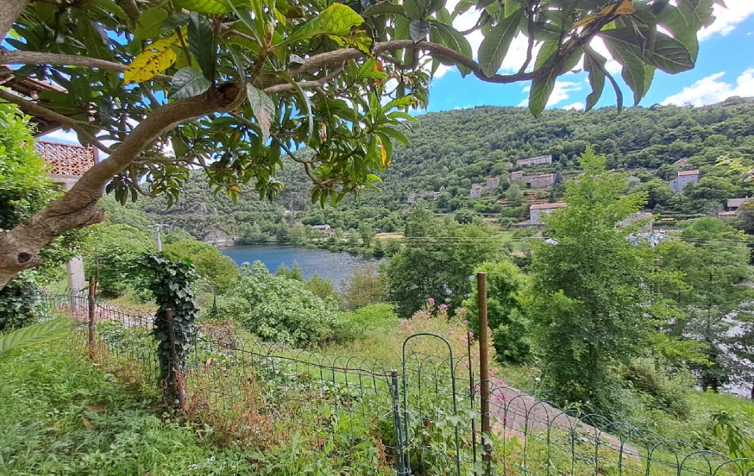 ARDECHE LOZERE IMMOBILIER : House | SAINTE-MARGUERITE-LAFIGERE (07140) | 43 m2 | 89 000 € 