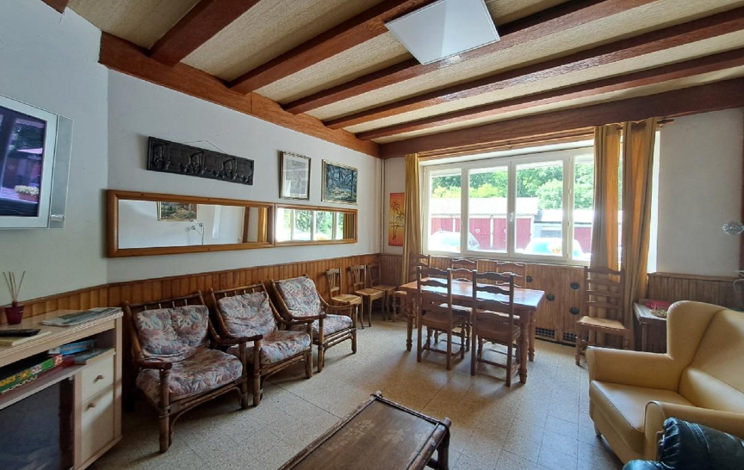 ARDECHE LOZERE IMMOBILIER : Immeuble | LA BASTIDE-PUYLAURENT (48250) | 1 000 m2 | 516 000 € 