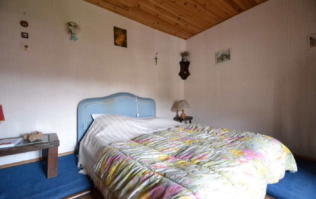 ARDECHE LOZERE IMMOBILIER : House | LA BASTIDE-PUYLAURENT (48250) | 97 m2 | 82 000 € 